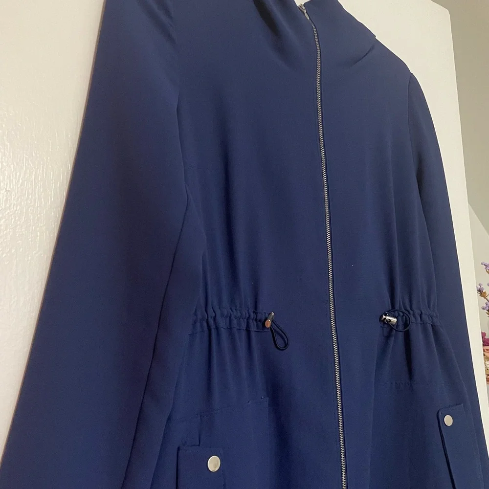 Alvina hooded abaya/coat - Picture 2 of 3